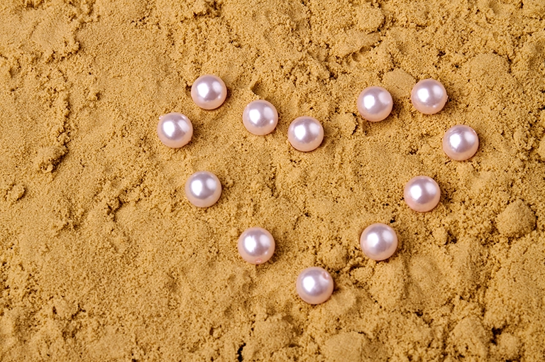 pudra-naturala-de-perle-glow-season